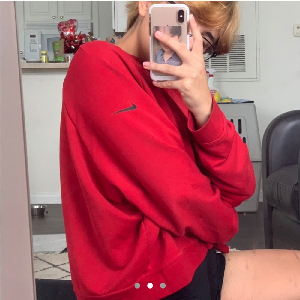 NIKE Dri-Fit Crew Neck